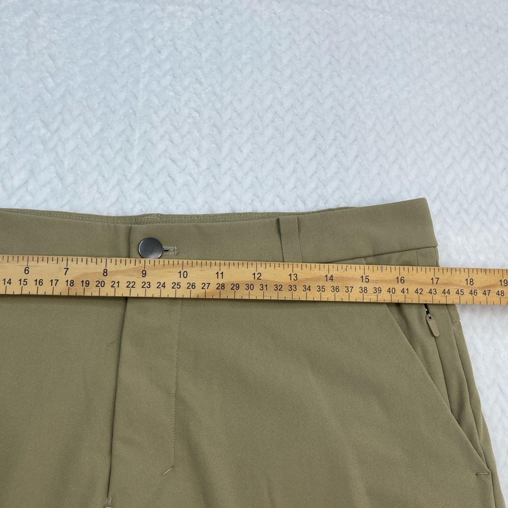 Lululemon Commission Pants Mens Beige/Khaki Relaxed Athletic  Size 32x32‎ - Picture 5 of 9